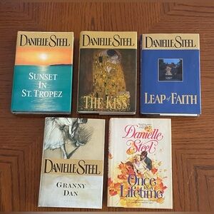 Danielle Steel Book Collection